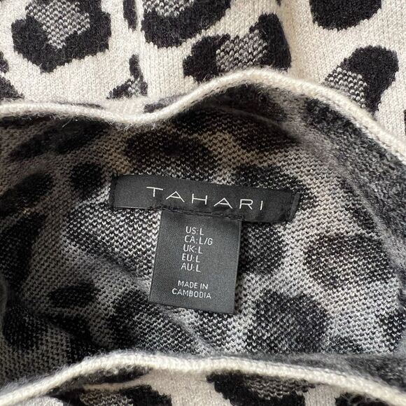 Tahari Sweater Womens Large White Black Leopard Print Mock Neck Soft Stretch - Picture 4 of 6
